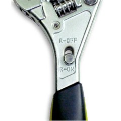 Stubby Type Ratchet adjustable Wrench / 2