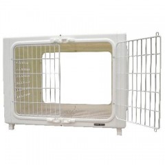 Flat Roof Pet Hotel / 2