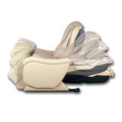 Zero-Gravity Massage Chair / 2