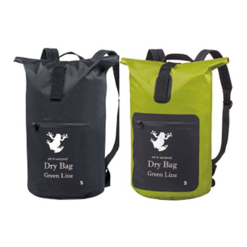 outdoor backpacks / 3