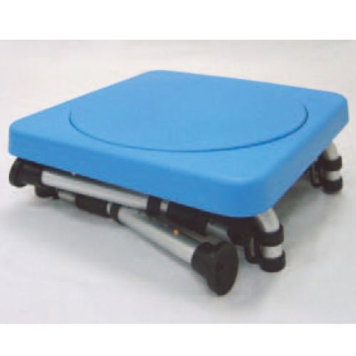 HS9501 Bath Bench, Rotating Seat, Parallel Folding Legs / 3