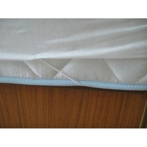 Disposable bedding set / 2