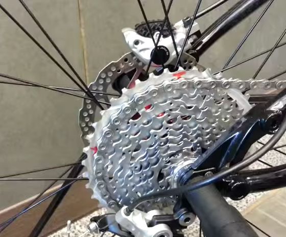 FIRST's Giant Cog for Shimano's Cassette