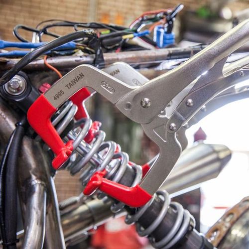 311DH Locking Pliers / 2