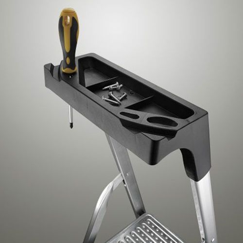 Light Weight Step Ladder / 2