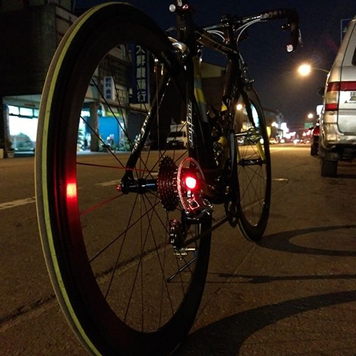 QR Tail Light CQL-CR / 3