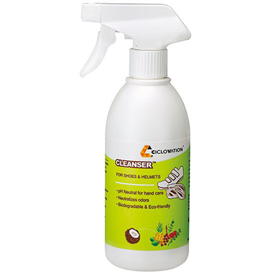 Cleanser For Shoes & Helmet 3901.12101