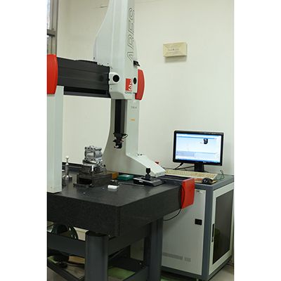 Coordinate Measuring Machine