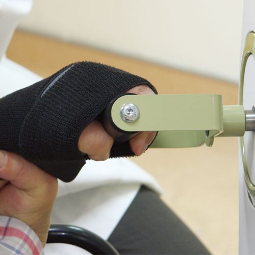 Rehabilitative Positioning Glove / 2