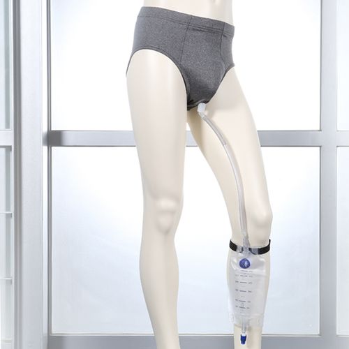 Portable Urinal for Men / 3