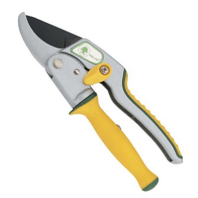 Ratchet Garden Pruner  (3140R-1 (For Right and Left Hand))