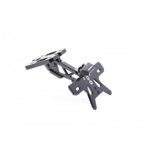 R15 LICENSE PLATE BRACKET / 4