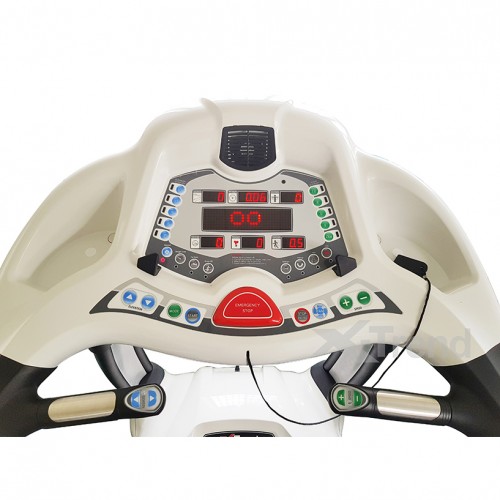 LT-5000i Commercial Grade Treadmill / 2