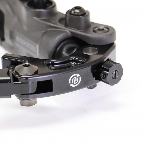 UNIVERSAL N-25 Iron Cast Brake Master Cylinder/ Right 15mm / 3