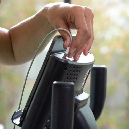 Schwinn 590U Upright Bike / 5