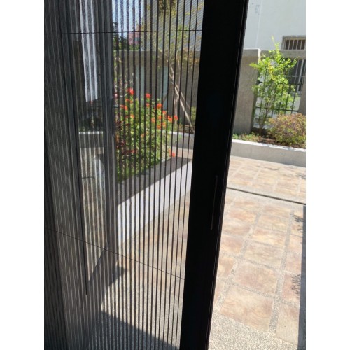 SD Adhesion Pleated Window Screen / 2