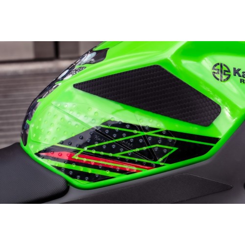 MOTORCYCLE TANK GRIPS / 6